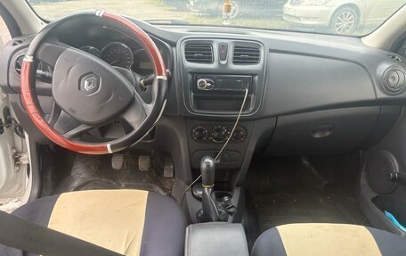 Renault Logan II, 2016 год, 355 000 рублей, 7 фотография