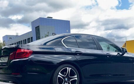 BMW 5 серия, 2013 год, 2 100 000 рублей, 17 фотография
