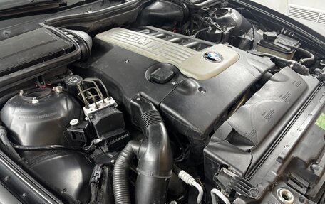 BMW 5 серия, 2001 год, 1 000 000 рублей, 20 фотография