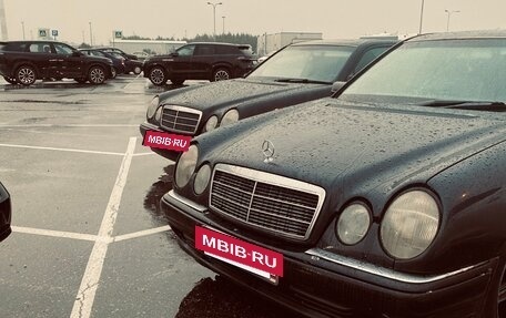 Mercedes-Benz E-Класс, 1999 год, 230 000 рублей, 2 фотография