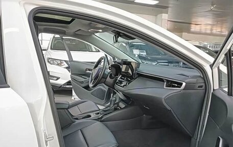 Toyota Corolla, 2023 год, 2 200 000 рублей, 9 фотография