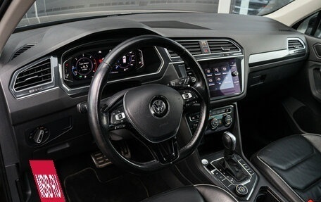 Volkswagen Tiguan II, 2020 год, 3 290 000 рублей, 12 фотография