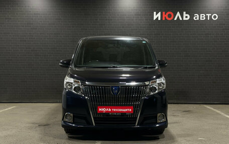 Toyota Esquire I, 2015 год, 1 800 000 рублей, 3 фотография