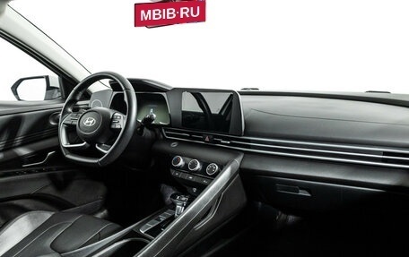 Hyundai Elantra, 2023 год, 2 049 700 рублей, 9 фотография