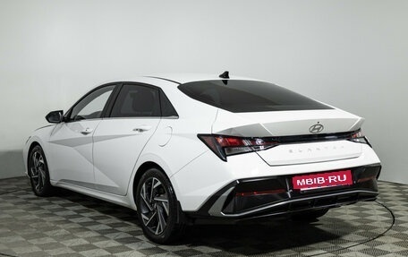 Hyundai Elantra, 2023 год, 2 049 700 рублей, 7 фотография