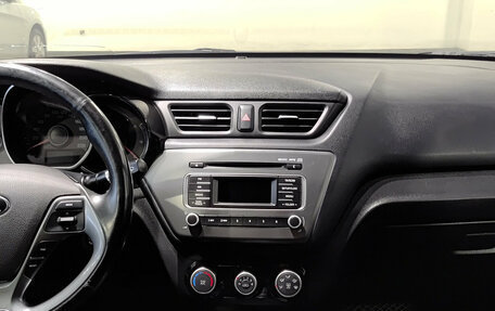 KIA Rio III рестайлинг, 2017 год, 1 099 000 рублей, 19 фотография