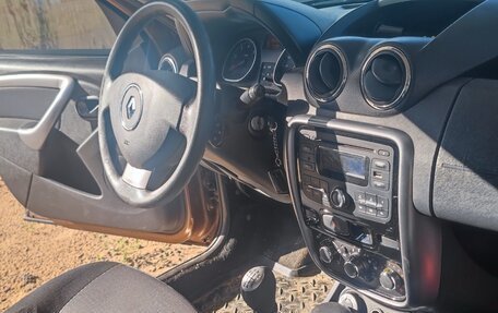 Renault Duster I рестайлинг, 2012 год, 700 000 рублей, 6 фотография