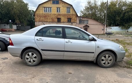 Toyota Corolla, 2004 год, 700 000 рублей, 8 фотография