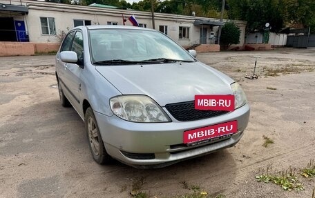 Toyota Corolla, 2004 год, 700 000 рублей, 4 фотография