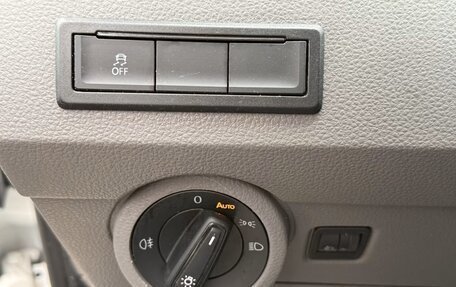 Volkswagen Transporter T6 рестайлинг, 2022 год, 3 790 000 рублей, 14 фотография
