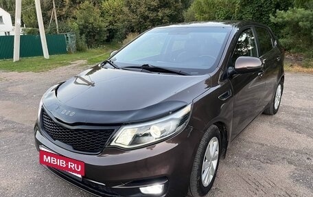KIA Rio III рестайлинг, 2015 год, 800 000 рублей, 4 фотография