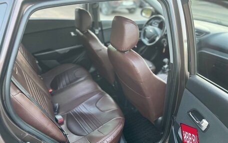 KIA Rio III рестайлинг, 2015 год, 800 000 рублей, 14 фотография