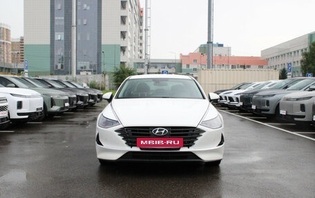 Hyundai Sonata VIII, 2021 год, 2 050 000 рублей, 2 фотография