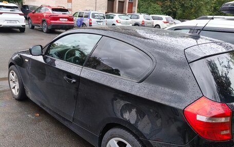 BMW 1 серия, 2011 год, 680 000 рублей, 2 фотография