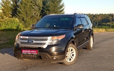 Ford Explorer VI, 2013 год, 1 350 000 рублей, 1 фотография