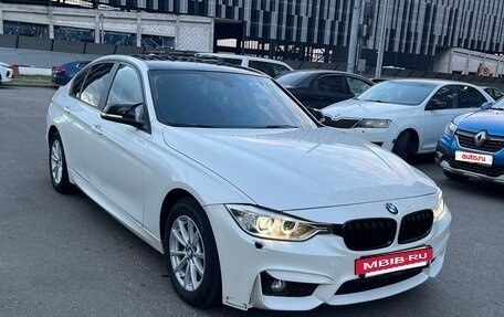 BMW 3 серия, 2015 год, 1 600 000 рублей, 2 фотография