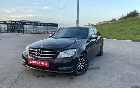 Mercedes-Benz C-Класс, 2007 год, 850 000 рублей, 2 фотография