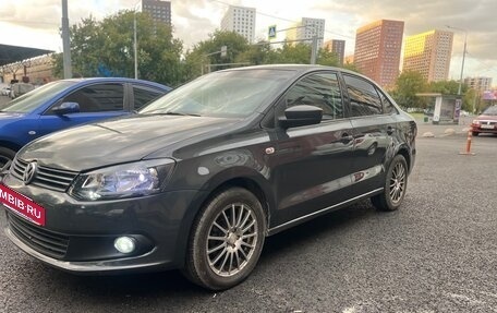 Volkswagen Polo VI (EU Market), 2010 год, 575 000 рублей, 2 фотография