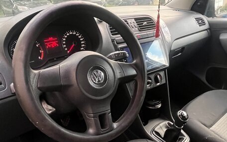 Volkswagen Polo VI (EU Market), 2010 год, 575 000 рублей, 13 фотография