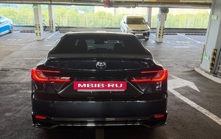 Toyota Camry, 2025 год, 3 550 000 рублей, 5 фотография