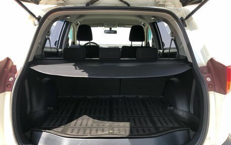 Toyota RAV4, 2015 год, 1 895 000 рублей, 21 фотография