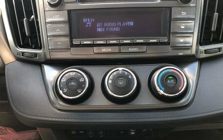 Toyota RAV4, 2015 год, 1 895 000 рублей, 16 фотография