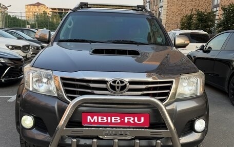 Toyota Hilux VII, 2014 год, 2 450 000 рублей, 2 фотография