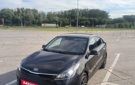 KIA Rio IV, 2019 год, 1 700 000 рублей, 3 фотография