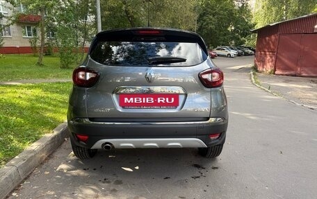 Renault Kaptur I рестайлинг, 2018 год, 1 800 000 рублей, 10 фотография
