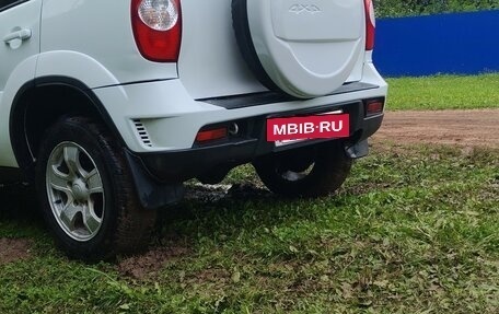 Chevrolet Niva I рестайлинг, 2013 год, 550 000 рублей, 4 фотография