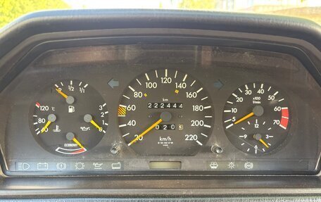 Mercedes-Benz W124, 1987 год, 580 000 рублей, 9 фотография
