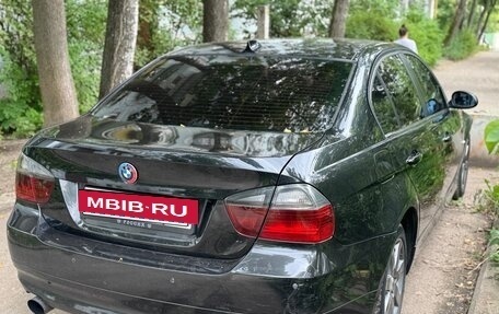 BMW 3 серия, 2005 год, 350 000 рублей, 2 фотография