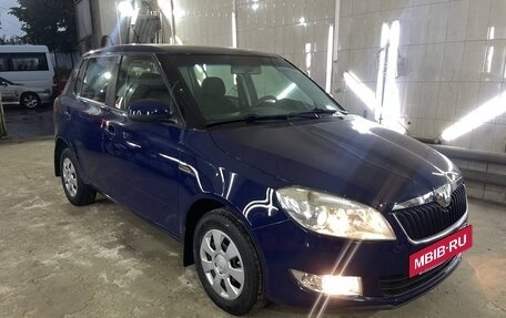 Skoda Fabia II, 2011 год, 535 000 рублей, 3 фотография
