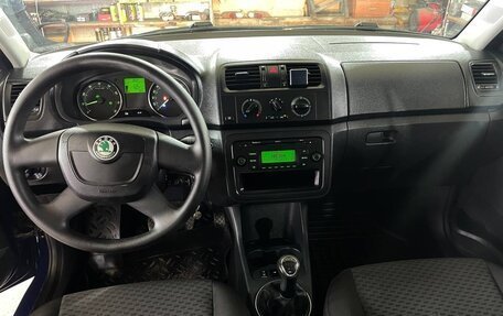 Skoda Fabia II, 2011 год, 535 000 рублей, 10 фотография