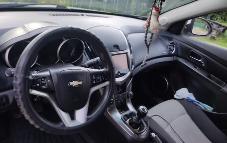 Chevrolet Cruze II, 2014 год, 670 000 рублей, 9 фотография