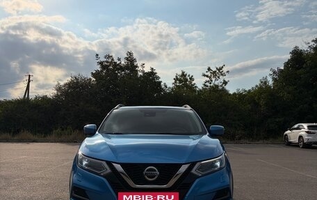 Nissan Qashqai, 2019 год, 2 100 000 рублей, 2 фотография