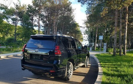 Toyota Land Cruiser Prado 150 рестайлинг 2, 2018 год, 4 300 000 рублей, 22 фотография
