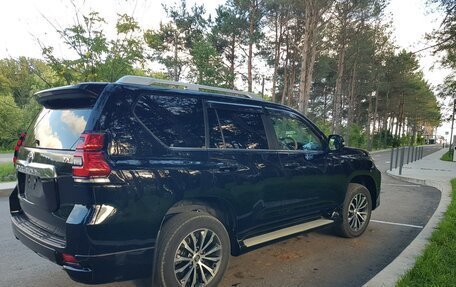 Toyota Land Cruiser Prado 150 рестайлинг 2, 2018 год, 4 300 000 рублей, 25 фотография