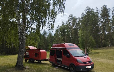 Renault Trafic, 2005 год, 1 100 000 рублей, 3 фотография