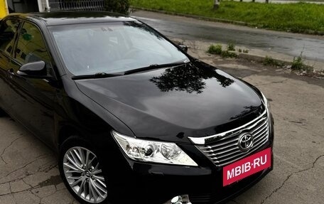 Toyota Camry, 2012 год, 1 650 000 рублей, 2 фотография
