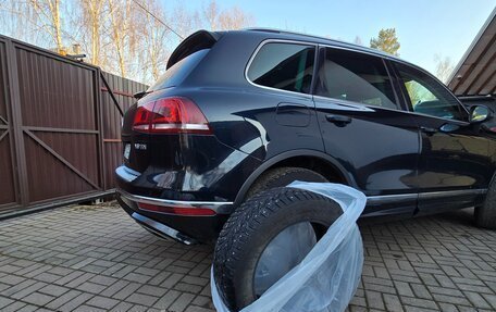 Volkswagen Touareg III, 2017 год, 2 640 000 рублей, 8 фотография