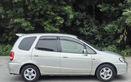 Toyota Corolla Spacio II, 2000 год, 430 000 рублей, 6 фотография