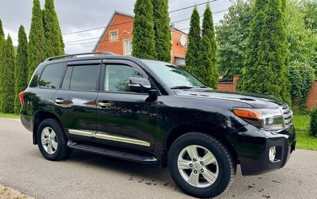 Toyota Land Cruiser 200, 2013 год, 3 300 000 рублей, 2 фотография