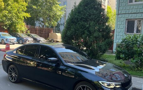 BMW 3 серия, 2019 год, 3 850 000 рублей, 3 фотография