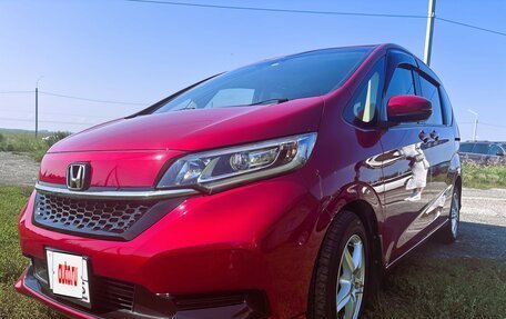 Honda Freed II, 2021 год, 1 900 000 рублей, 3 фотография