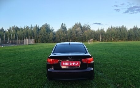 KIA Cerato III, 2010 год, 690 000 рублей, 3 фотография