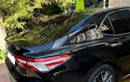 Toyota Camry, 2023 год, 3 650 000 рублей, 4 фотография