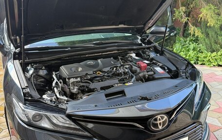 Toyota Camry, 2023 год, 3 650 000 рублей, 10 фотография