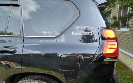 Toyota Land Cruiser Prado 150 рестайлинг 2, 2019 год, 5 990 000 рублей, 5 фотография