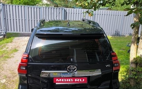 Toyota Land Cruiser Prado 150 рестайлинг 2, 2019 год, 5 990 000 рублей, 4 фотография